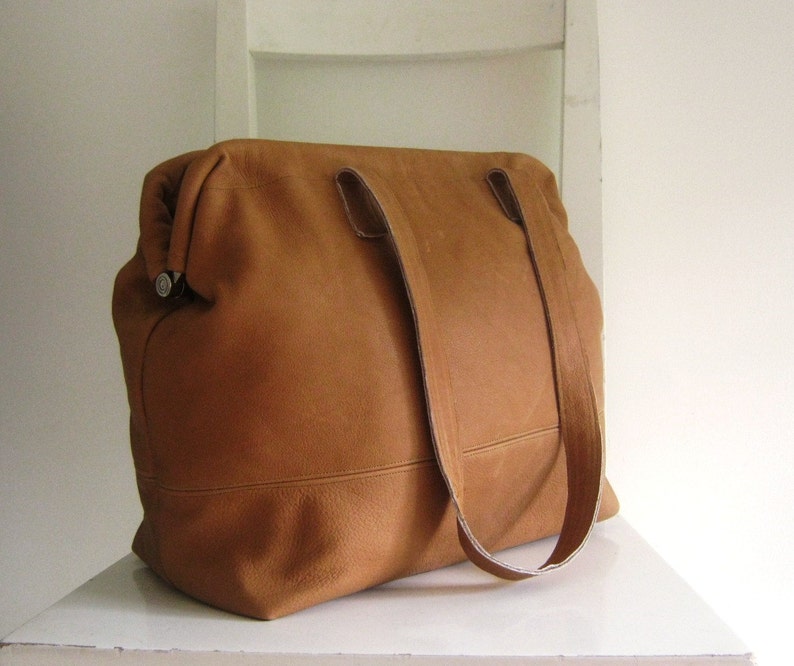 Camel / Saddle / Ginger Leather Doctor's bag | Etsy