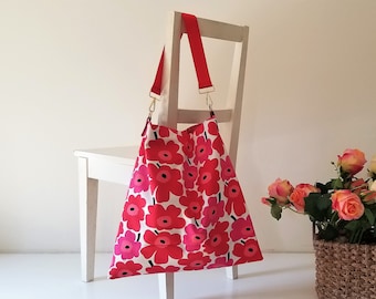 Marimekko Pieni Unikko Cotton Canvas. Red poppies XL Slouchy Shoulder Bag, Over Size.