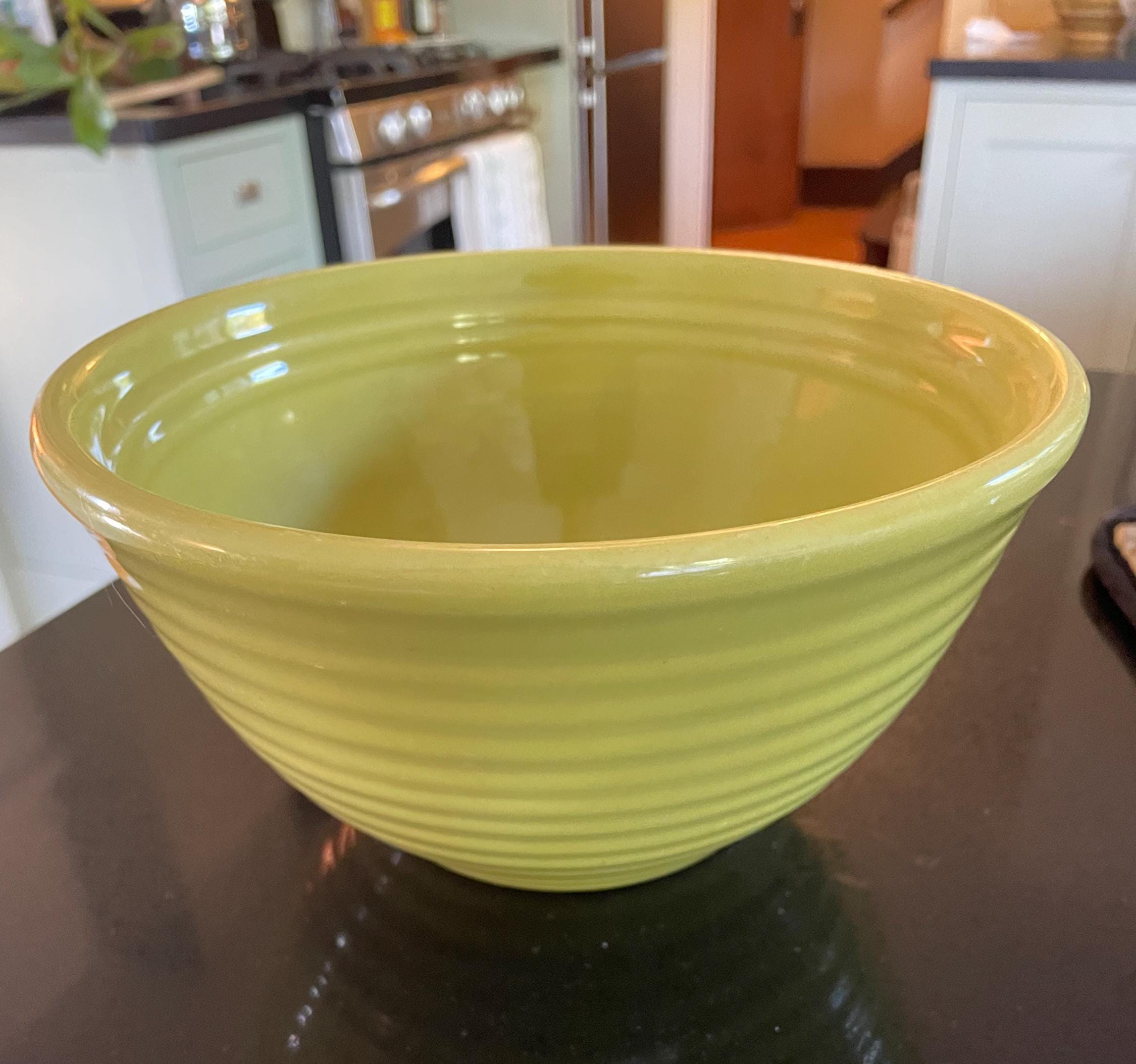 Bauer Pottery Bowl #24 7”chartreuse Like New - Etsy