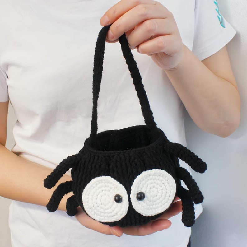 Halloween Spider Trickortreat Bag Crochet Pattern PDF Easy Lowsew