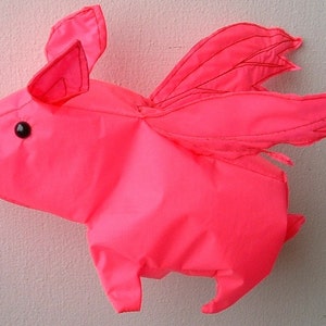 Small Flying Pig windsock - Piglet