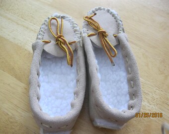 B0010 child slipper