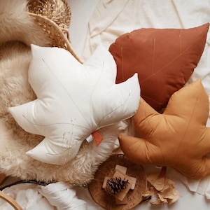 Creme Ahornblatt Kissen, Terrakotta Blatt geformt Kissen Dekokissen, Wald-Dschungel-Abenteuer Themen, Kinderzimmer Dekor, Pflanzen Kissen