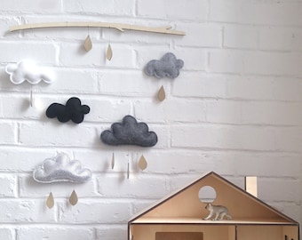 Woodland Nursery, Cloud mobile, Baby Mobile, Wood Mobile, Wall Hanging, Neutral gender nursery, monochrome mobile, The Butter Flying,