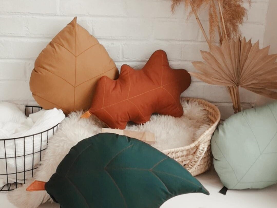 Fall Eucalyptus Leaf Pillow Covers 18x18 Inch Autumn Sage Leaf Watercolor Pillow Cases, Blue Gray Leaves Modern Throw Pillows Cover Decor Gifts For Bed Couch Sofa Living Room, Set Of 2