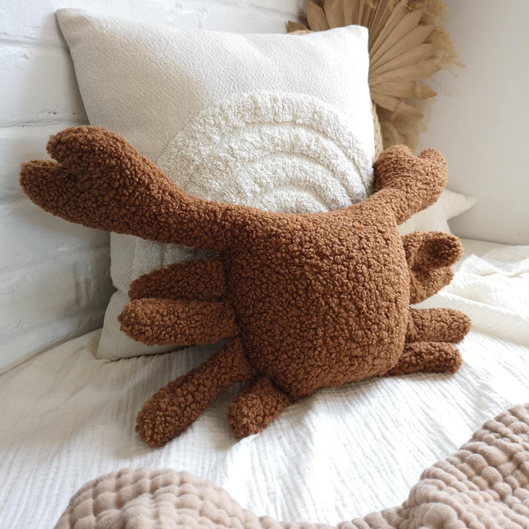 Crab Pillow, Coastal Decor, Ocean Cushion, Sea Animal, Nautical Home, Marine Decor, Summer Pillow, Beach House, Fleece Pillow, Seaside Style