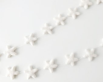 Star garland, Nursery garland, Nursery decorations, Felt star garland, felt garland, neutral nursery, nursery decor, neutral baby gift, baby