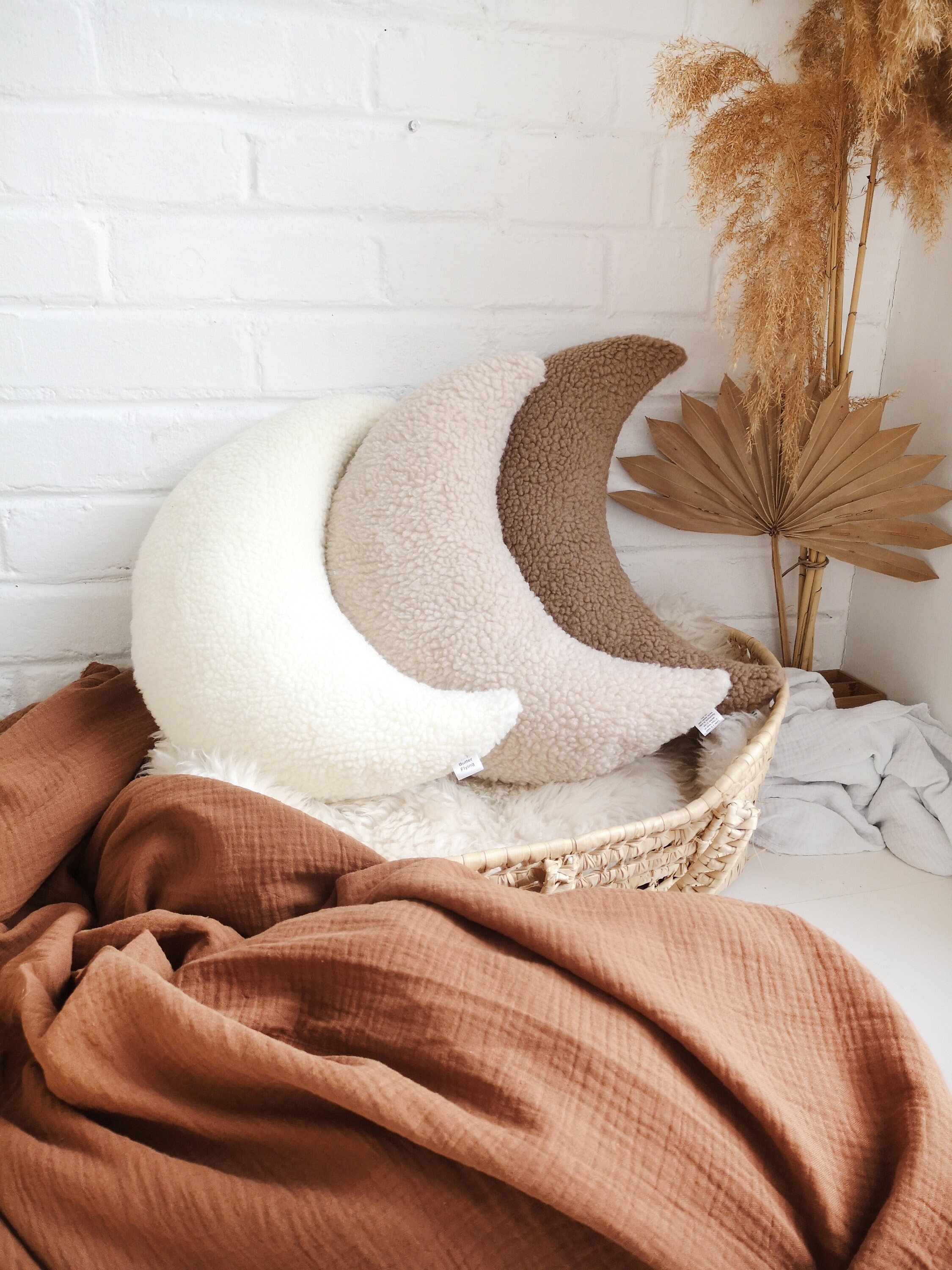 Wisafory Coussin Peluche Doux Enfant – Motif Lune, Étoile Ou Cœur – Décoration Chambre Bébé Ou Enfant (Lune Jaune 20 Cm)