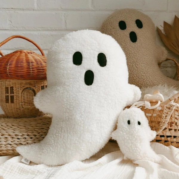 Ghost Pillow, Halloween Pillow, Ghost Sherpa Pillow, Fall Pillow, Halloween Decor, Fall Decor, Boucle Ghost Pillow, Cozy Fall Pillows
