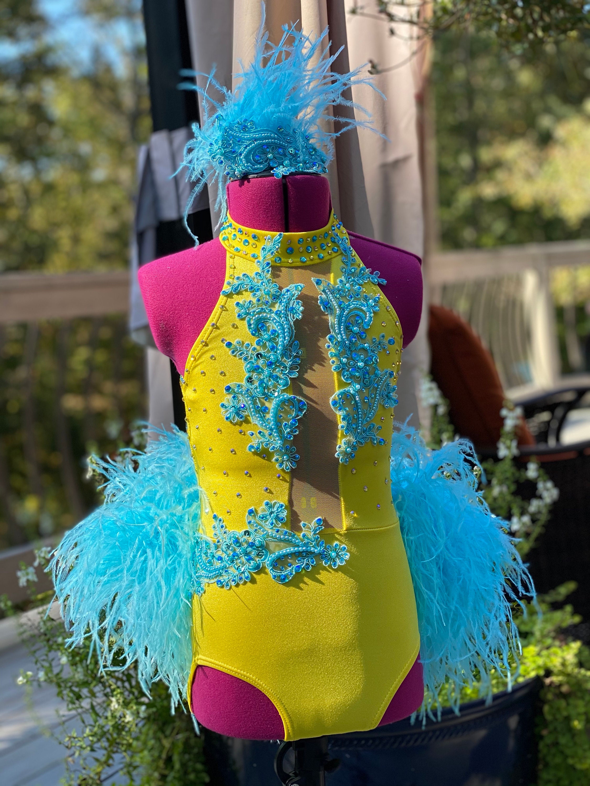 jazz costumes with feathers