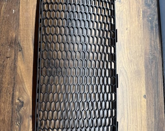 Parrilla delantera grande del Skoda Fabia 1 RS