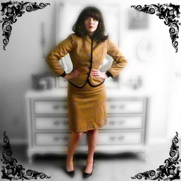 Vintage 60s Tan and Black Suit with Pencil Skirt - Size M