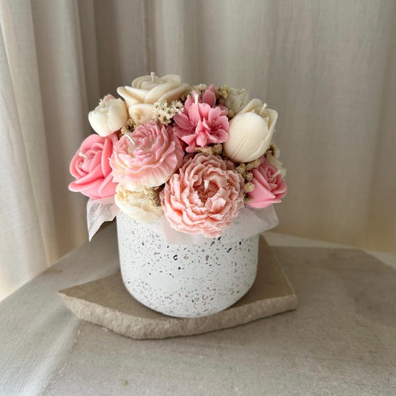 BOUQUET KERAMIK - Blumenkerzen in Keramikgefäß, handgegossener Blumenstrauß, Geschenk & Deko