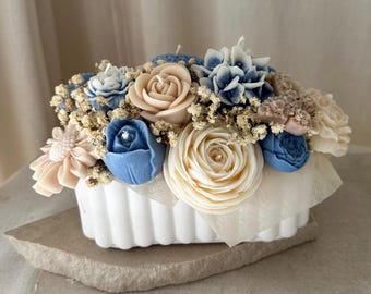 BOUQUET OVALE - Bougies fleuries dans un contenant ovale en céramique, idée décorative coulée à la main, végane et élégante