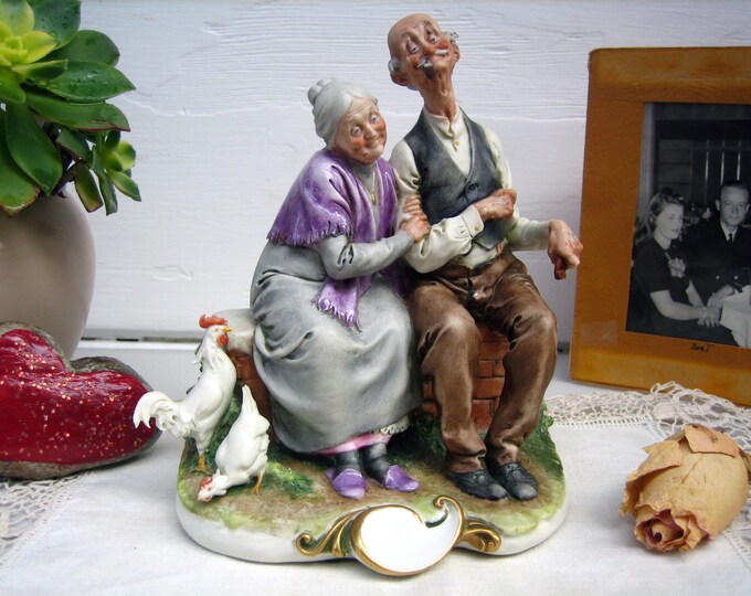 Vintage Capodimonte Giuseppe Cappe Italian Figurine No.99040 'the Happy