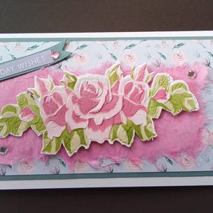 Cartão de aniversário feito à mão com rosas sob medida