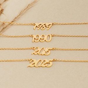 Personalisierte Zahlenkette, Buchstabenkette, Personalisierte Jahreszahlkette, Goldfarbener Glückszahlschmuck, Muttertagsgeschenke, personalisiertes Geschenk für Sie