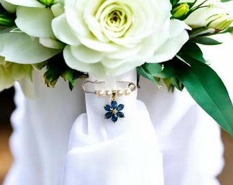 Something Blue Bridal Bouquet Pin – Wedding Charm for Bride, Bridal Keepsake Gift, Bridal Shower Gift, Gift from Mom, Sister, Friend - EDEN