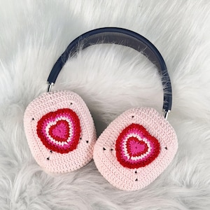 Airpods Max Accessories with Large Heart Patterns,Sony Xm5/4 Attachment,AirPods Max Case,Handmade crochet decor,Gift for her