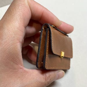 Bolsa em miniatura feita à mão para boneca, escala 1:6. imagem 3
