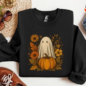 Retro ghost halloween sweatshirt, Womens Halloween Shirt,Halloween Party Shirt,Cute Halloween Gift, Fall spooky season sweater,pumpkin shirt