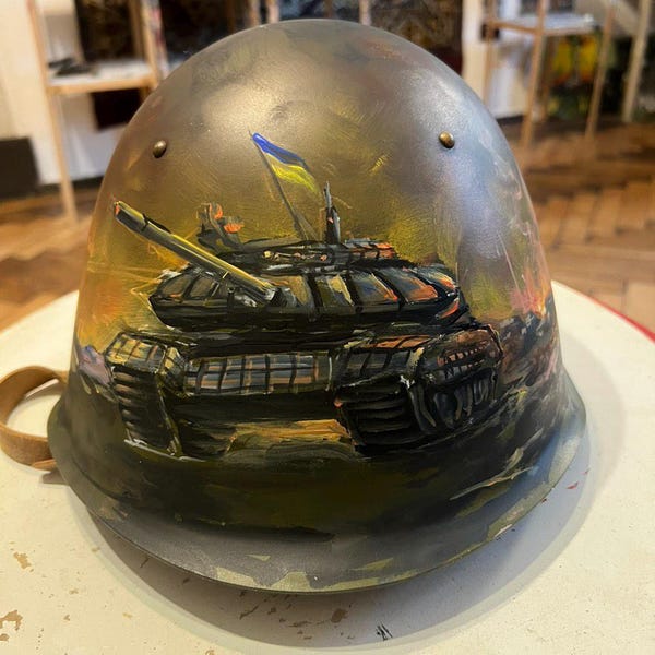 H25. russian soldier's helmet, the trophy from war in Ukraine / Souvenirs from war in Ukraine