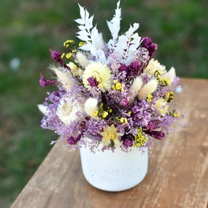Spring lilacs floral pot, Mother's Day gift, dried flower bouquet, spring dried flowers, small arrangement, small centerpiece image 2