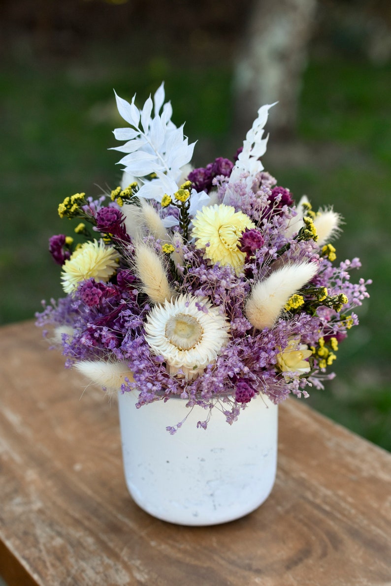 Spring lilacs floral pot, Mother's Day gift, dried flower bouquet, spring dried flowers, small arrangement, small centerpiece image 6