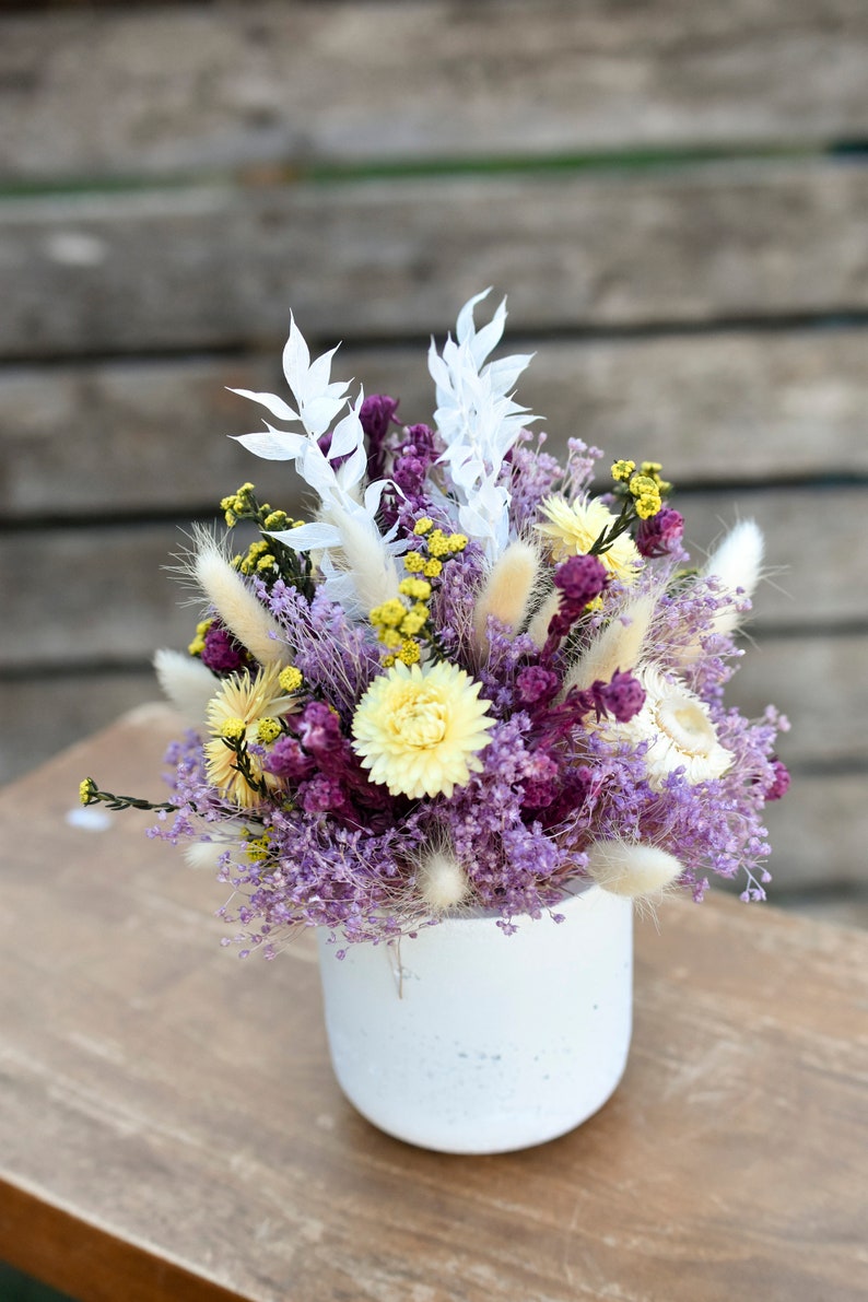 Spring lilacs floral pot, Mother's Day gift, dried flower bouquet, spring dried flowers, small arrangement, small centerpiece image 7