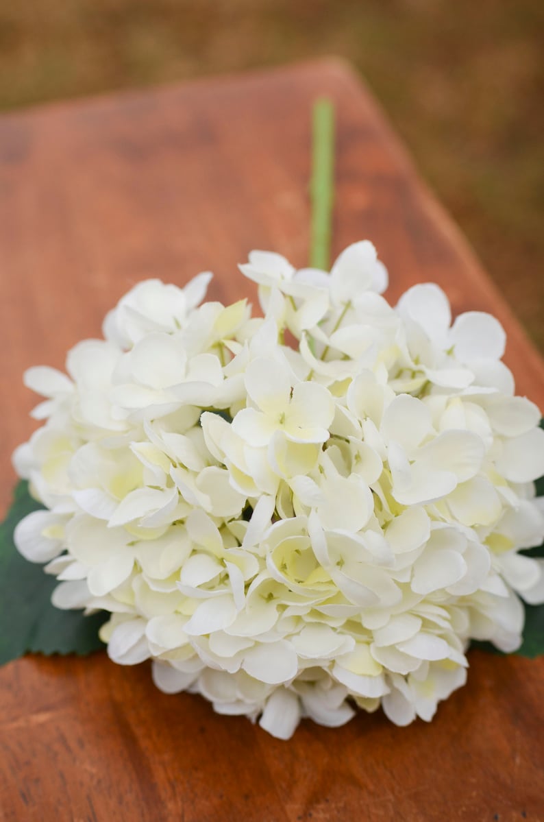 White Silk Hydrangea White Hydrangea Silk Hydrangeas Etsy