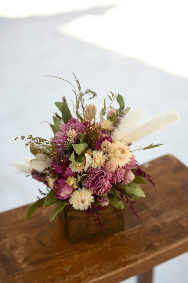 Small dried flower centerpiece, spring dried flower arrangement, spring dried flowers, small arrangement, small centerpiece image 4