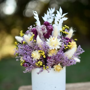 Spring lilacs floral pot, Mother's Day gift, dried flower bouquet, spring dried flowers, small arrangement, small centerpiece image 1