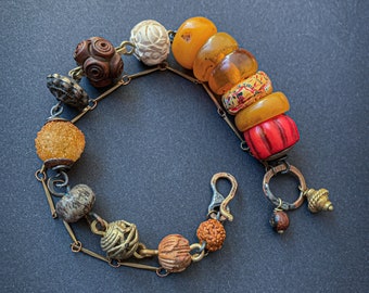 Chunky bracelet with vintage beads