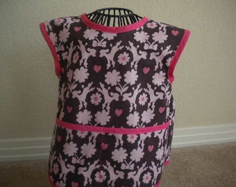 Toddler Pretty Poddle Art Smock or  Apron with Bright Pink Bias Trim. Size 3t-4t.