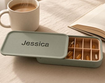 Tamaño extragrande, nombre personalizado, organizador de pastillas semanal personalizado / estuche para pastillas de 14 días con tapa deslizante / lindo organizador de medicamentos