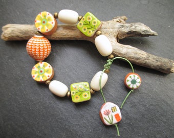 Retro Blooms Ceramic Bracelet, Hippie Chic Hand Painted Ceramic Bead Bracelet, Adjustable Boho Bracelet, Gift for Her, ThreeWishesStudio