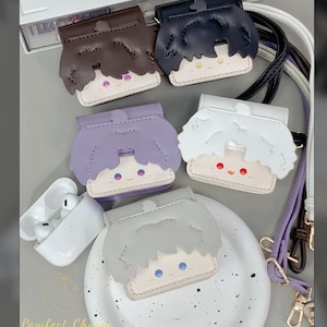 Mini borsa in similpelle Love and Deepspace / custodia con patta e tracolla / custodia per auricolari, accessori per borsa per bambole / Xavier, Zayne, Rafayel, Sylus, Caleb