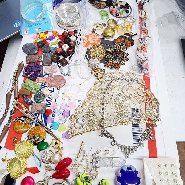 huge broken jewelry lot supplies beads charms rhinestone crystal jewelry making crafts metal clay stone