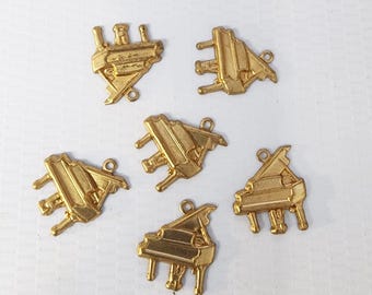 vintage tiny brass piano charms musical instruments metal charm lot 13mm x 15mm 6 pc