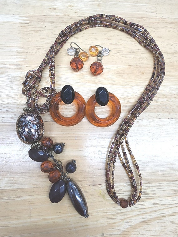 3 brown glass plastic bead post dangel earrings beaded necklace costume jewelry lot