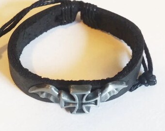 black leather goth cuff bracelet cross bat wing unisex biker punk rock jewelry