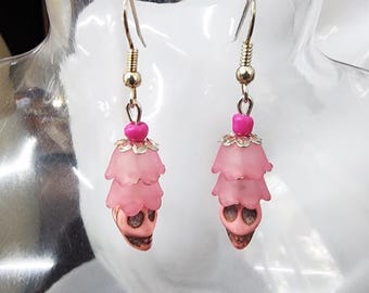 pink sugar skull flower earrings skull bead drops dangles day of the dead handmade jewelry
