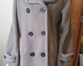 vINTAGE beige faux fur button down coat black collar Womens vintage clothing 2000s