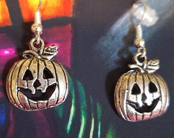 jacko lantern pumpkin earrings, halloween earrings silvertone metal jewelry