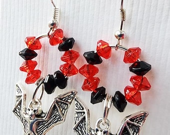 bat charms beaded earrings dangles handmade red black goth halloween vamp jewelry