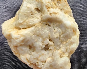 4oz raw white Quartz crystal Rock nugget, stone, gemstone, quartzite, minerals,  aquarium, terrarium