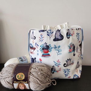 Cats Pattern project bag, drawstring bag, yarn project bag, knitting bag, crochet bag, handmade, bag for knitters gift