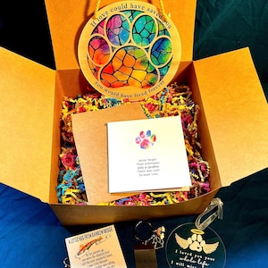 Pet Loss sympathy rainbow bridge gift box.