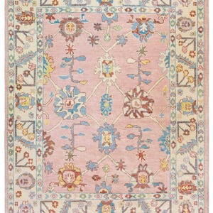 Tapete de lã Oushak rosa feito à mão: tapete floral turco