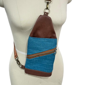 Mini Traveler Sling